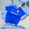 Manchester United 1999 Retro Jersey